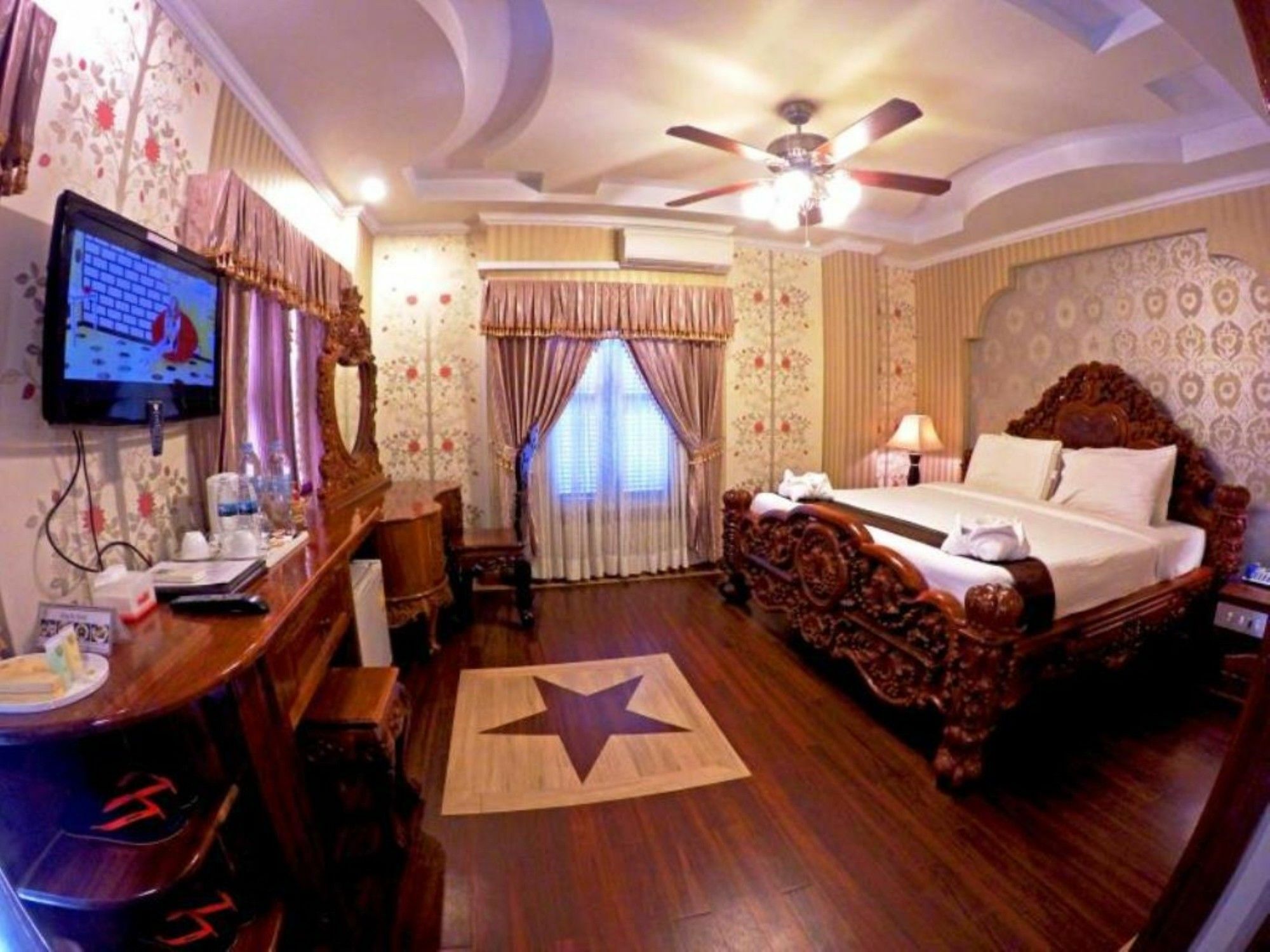 King Fy Hotel Battambang Eksteriør billede