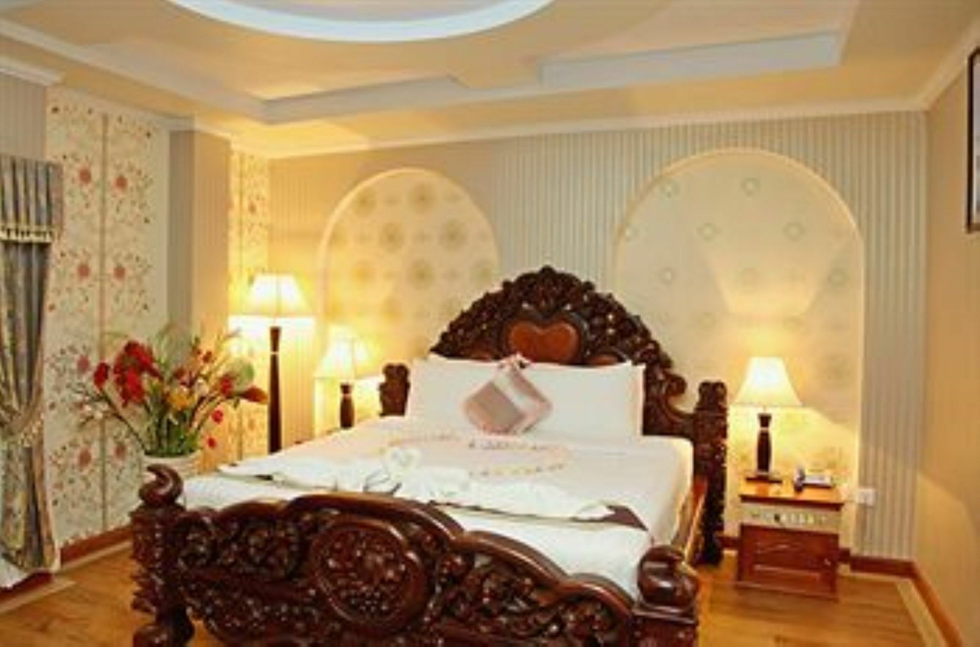 King Fy Hotel Battambang Eksteriør billede
